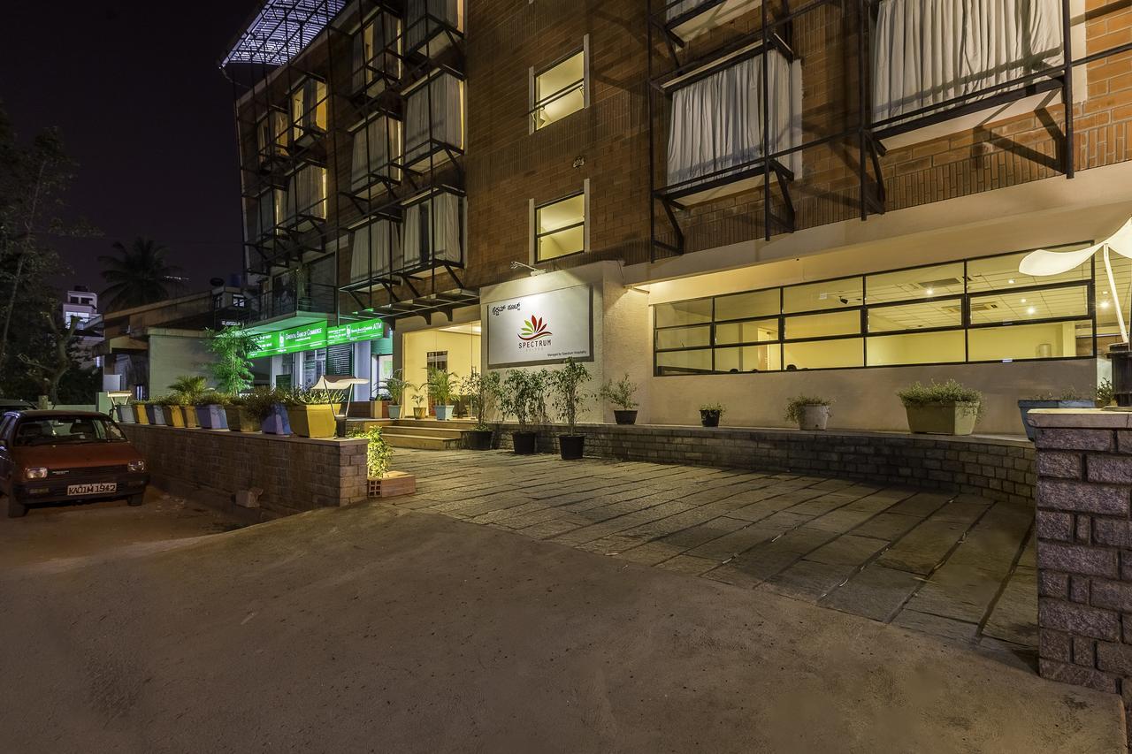 Treebo Trend Spektrum Suites Mysore Eksteriør bilde